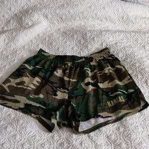 Soffe camo Kansas KU shorts, XL